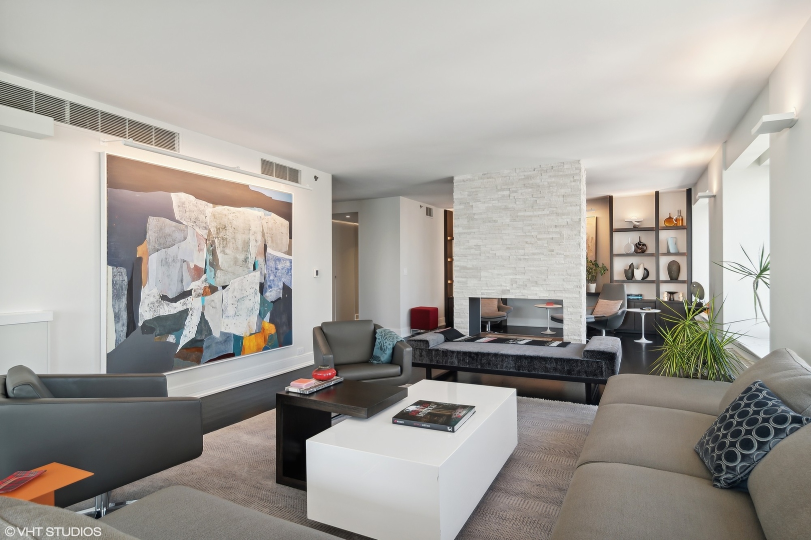 161 E CHICAGO Avenue Unit: 51A
